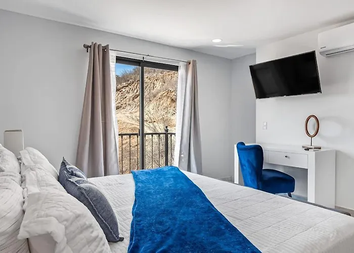 Morgan Residences 508b At Boutique With Pool, Gym, Сasa de vacaciones *